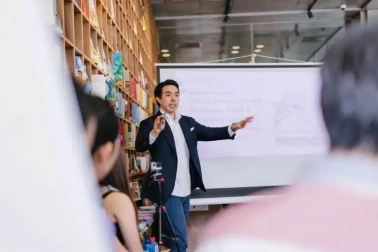 【好文分享】這才是老闆想看到的報告!向上匯報數字,一定要有 3 個準備